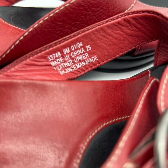 Clarks Womens Red Leather Strappy Sandals With Black Sole Size 9M - Picture 6 of 8